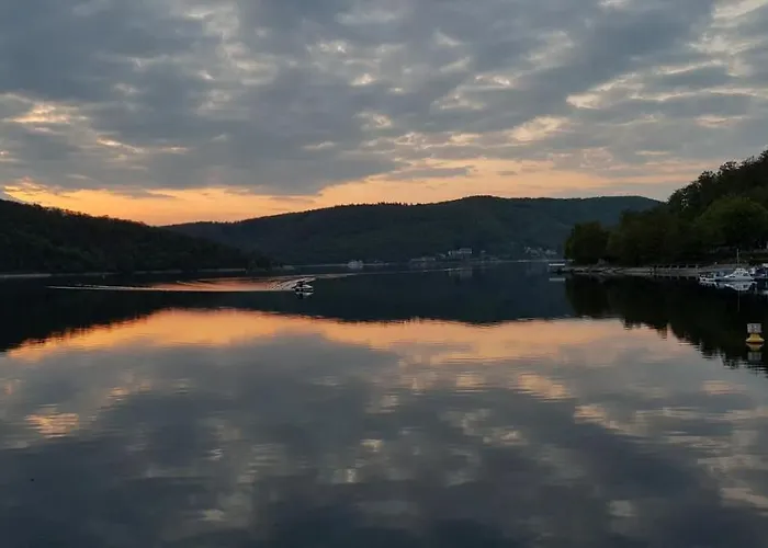 Hotel Ederseeblick 3*